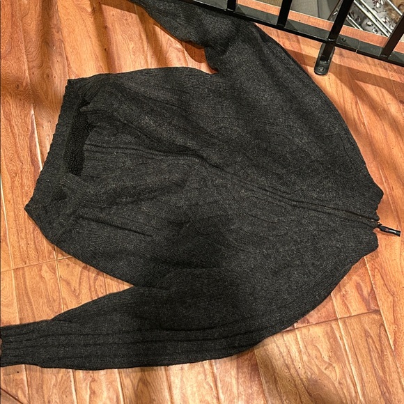 Carriag Donn Ireland 100% Pure New Wool Chunky Knit Zip Up Sweater - Picture 6 of 7